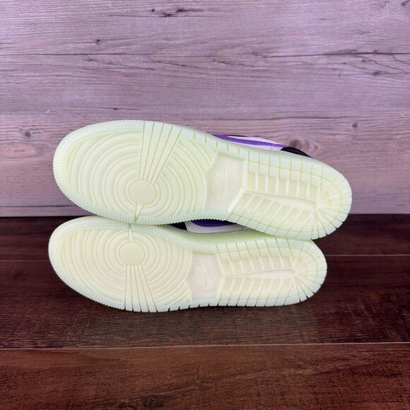 Nike Air Jordan 1 Low OG GS Size 7 Black Volt Tint HF0410 001 Glow in the Dark - Picture 8 of 9